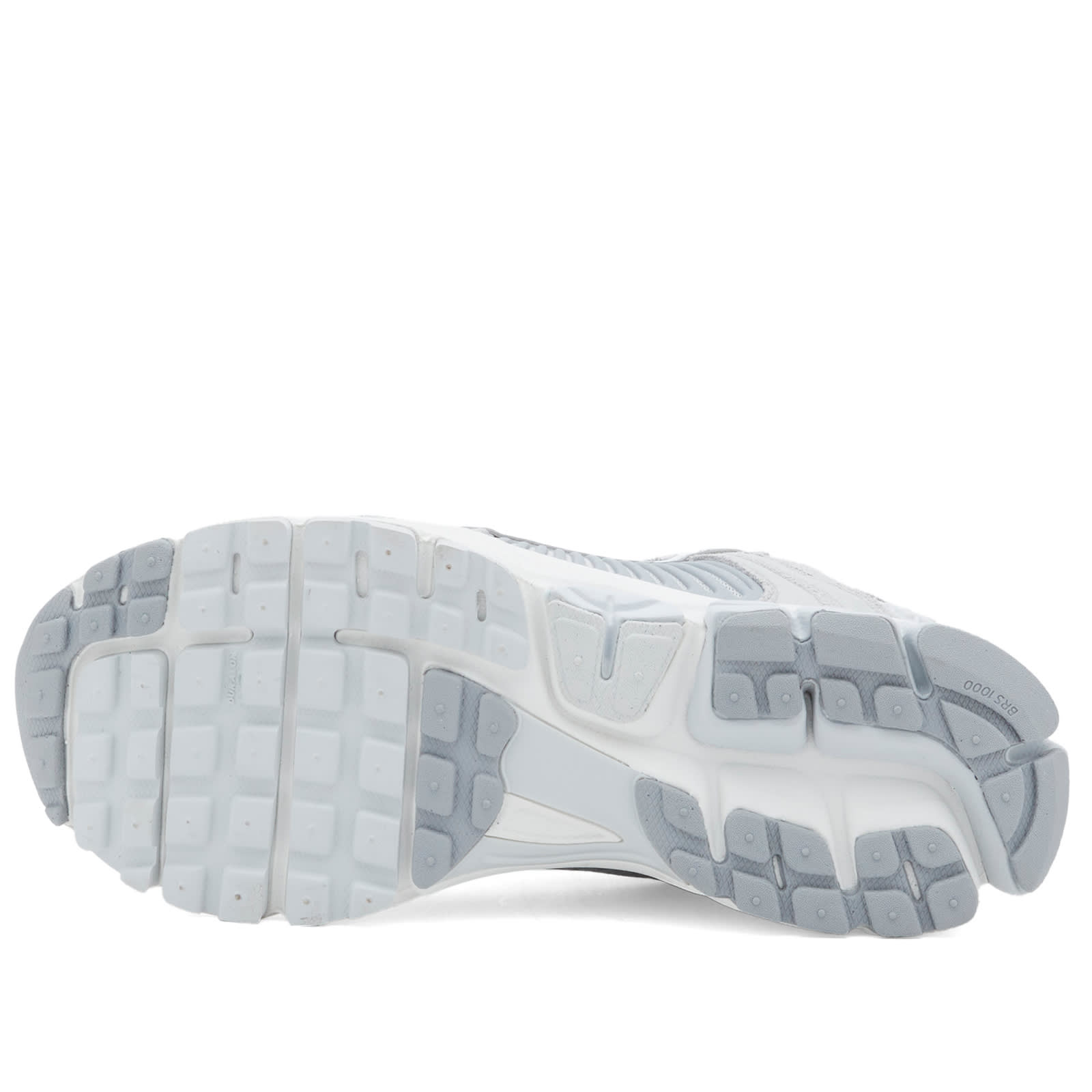 Women's Zoom Vomero 5 Sde W Sneaker in Platinum// Grey
