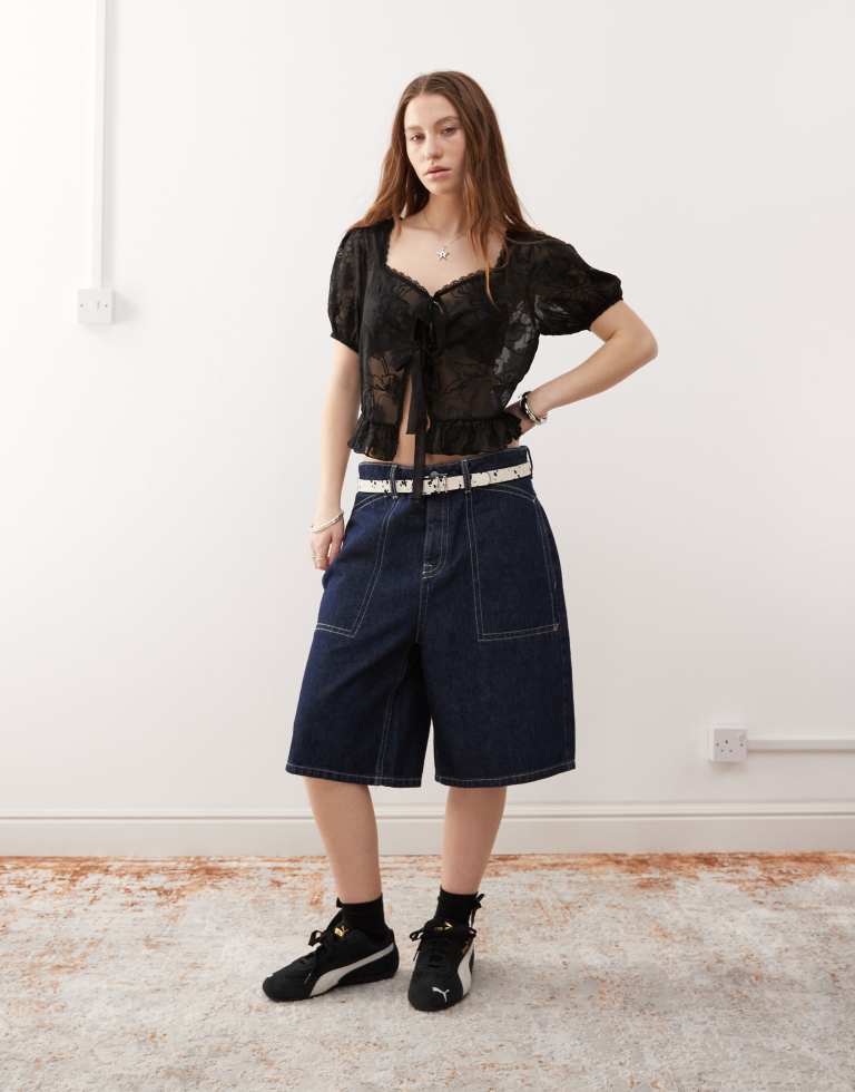 Reclaimed Vintage Womens cotton lace insert tie front blouse in black - X-Sma
