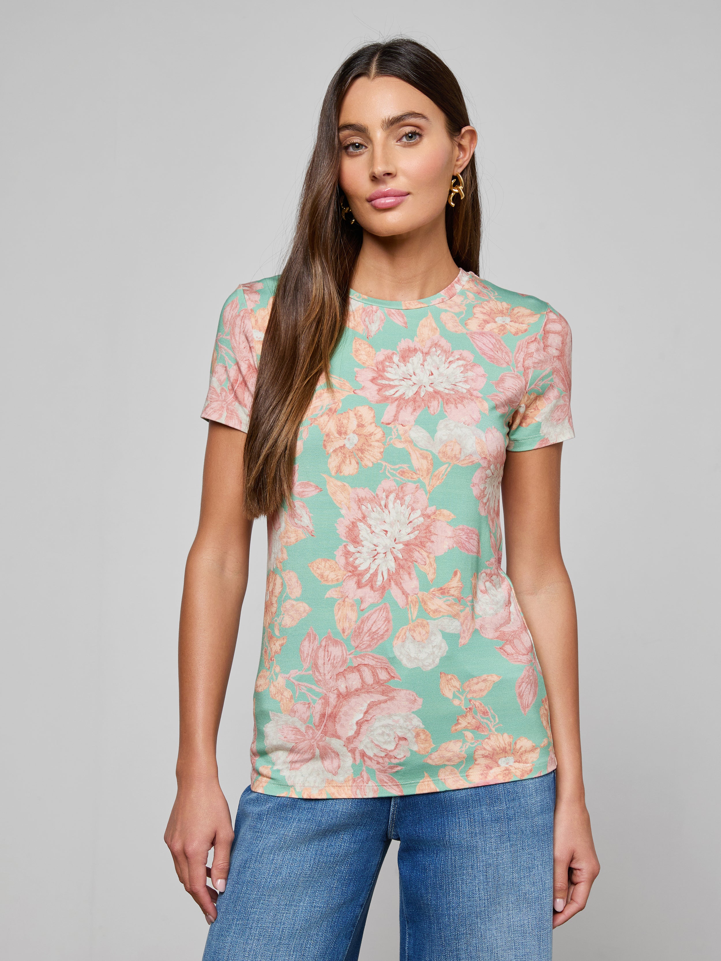 Ressi Fitted T-Shirt In Multi Soft Pastel Vintage Floral