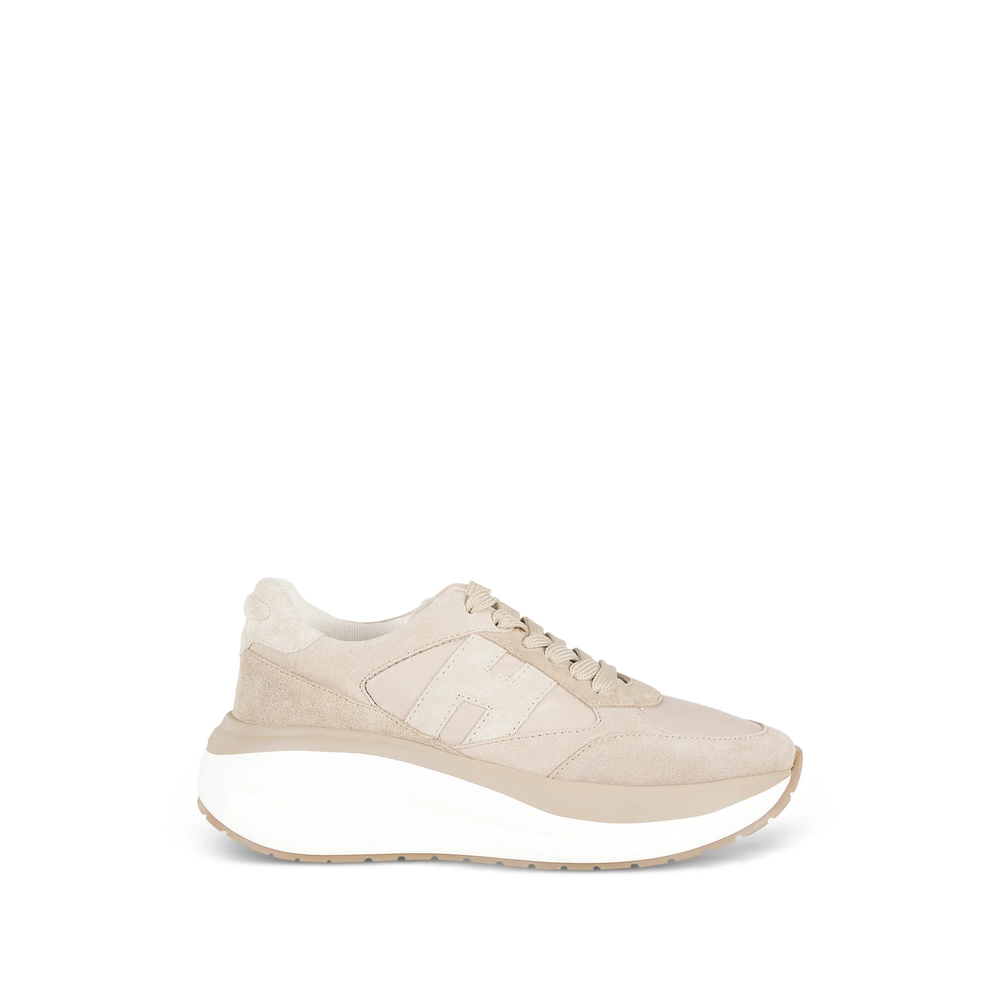 Logo Sneakers