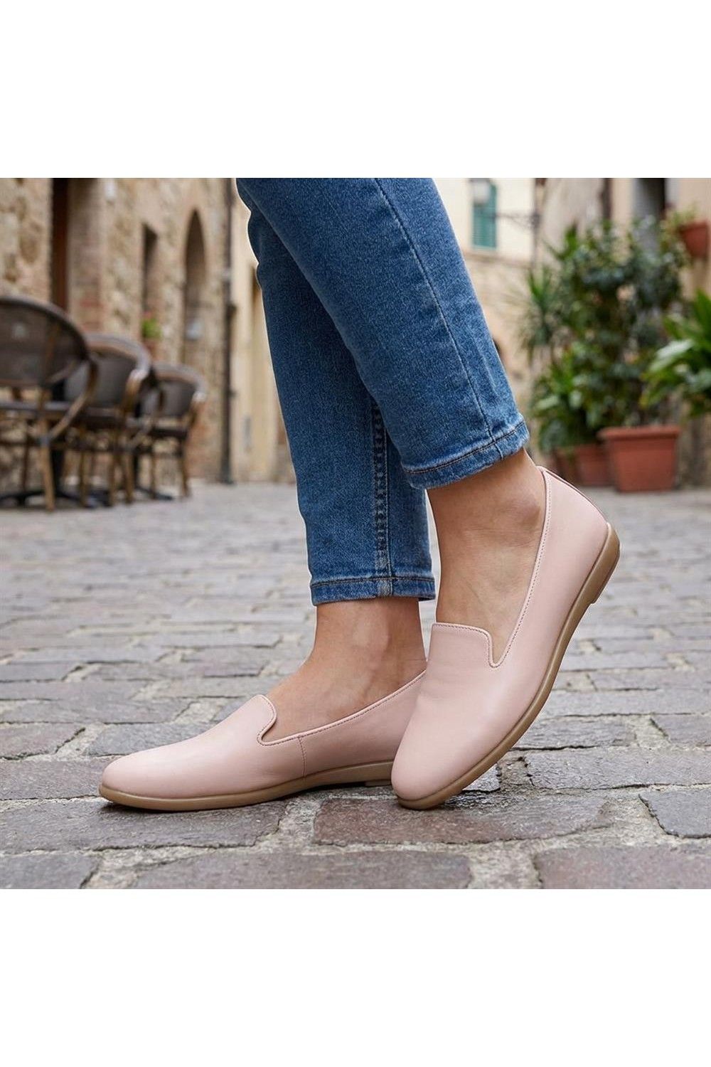 Pavers Women's Flat-Soled Casual Slip-On Shoes in Pink