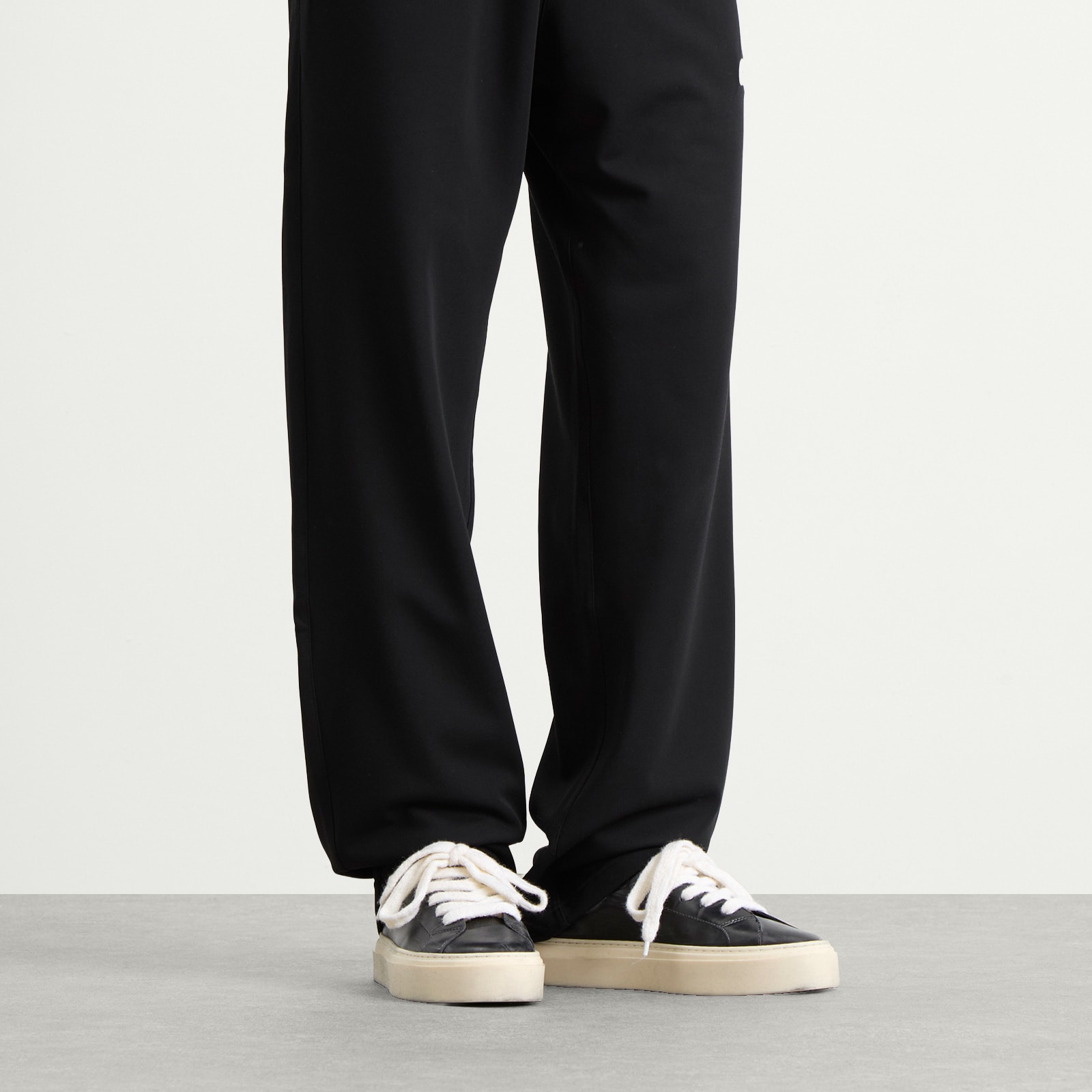 Men's Wilson Sneaker in Vintage Black