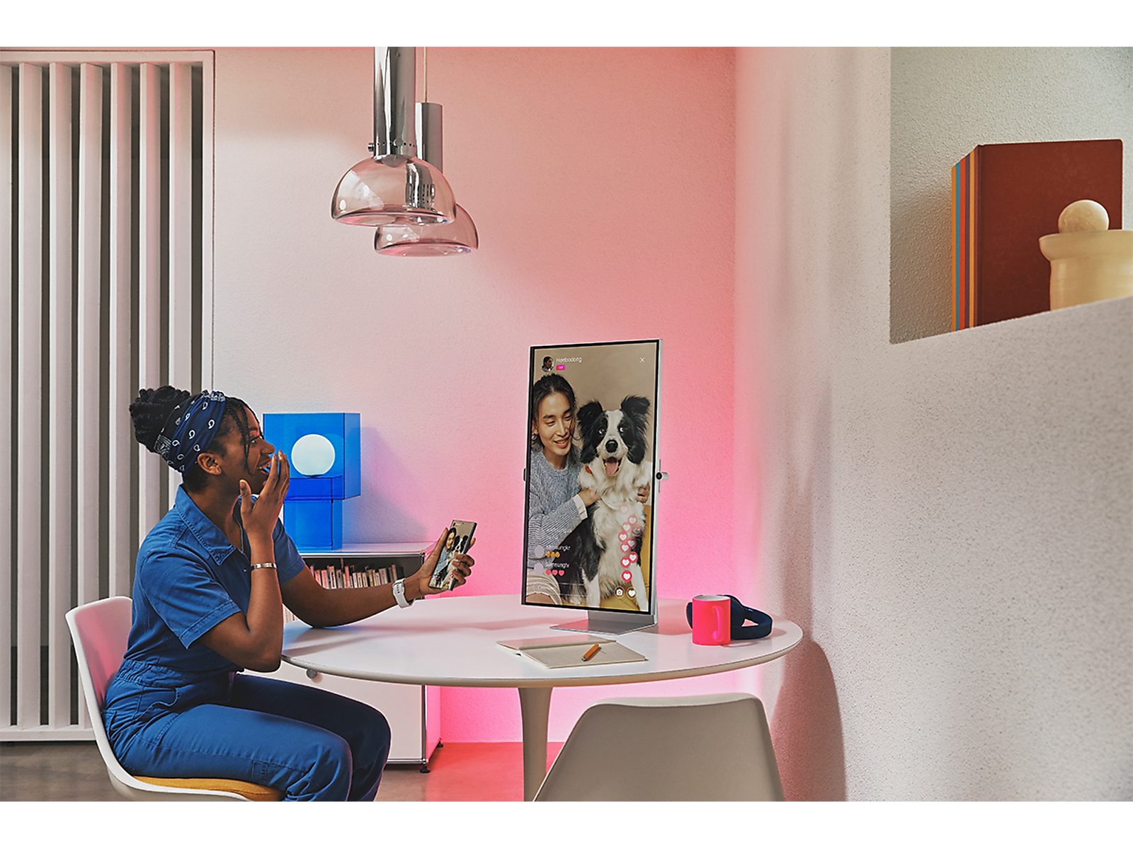 27" ViewFinity S9 5K IPS Smart Monitor with Matte Display, Ergonomic Stand and SlimFit Camera in silver(LS27C900PANXZA)