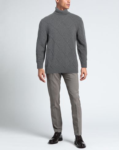 Man Turtleneck Grey
