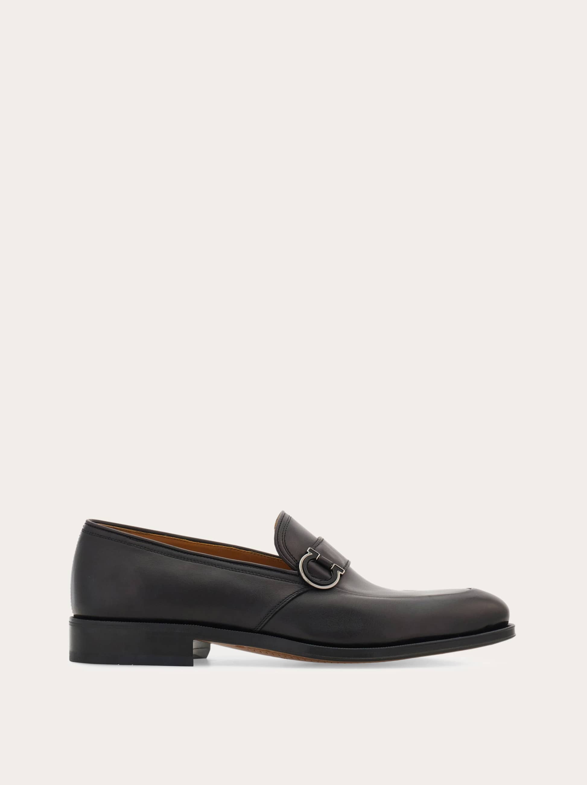 Men Gancini ornament moccasin Black