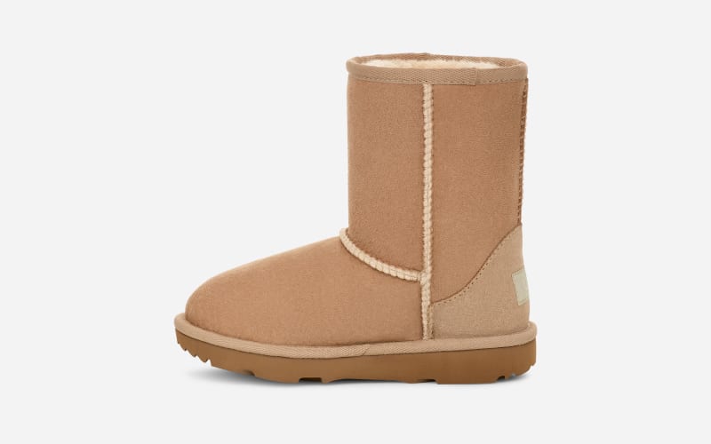 ® Toddlers' Classic II Boot Sheepskin Classic Boots in Sand