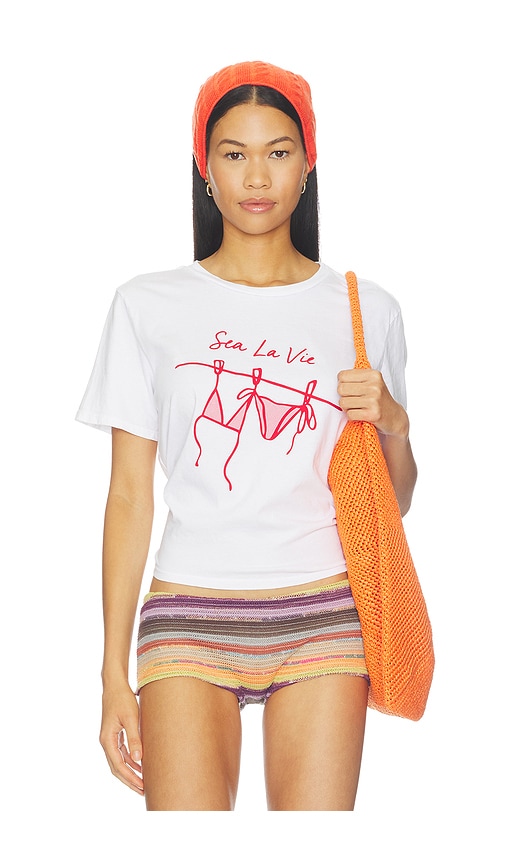 Sunny Somewhere Sea La Vie Everyday Tee in White. XS. Also in S