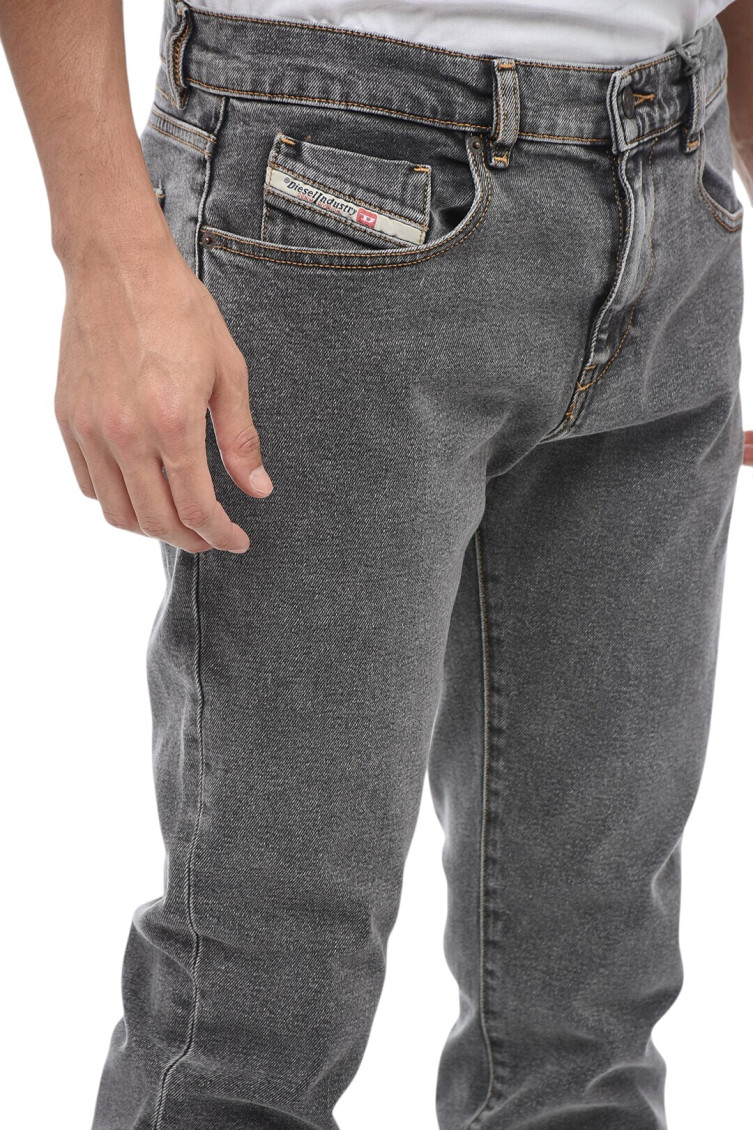 2019 D-Strukt straight jeans