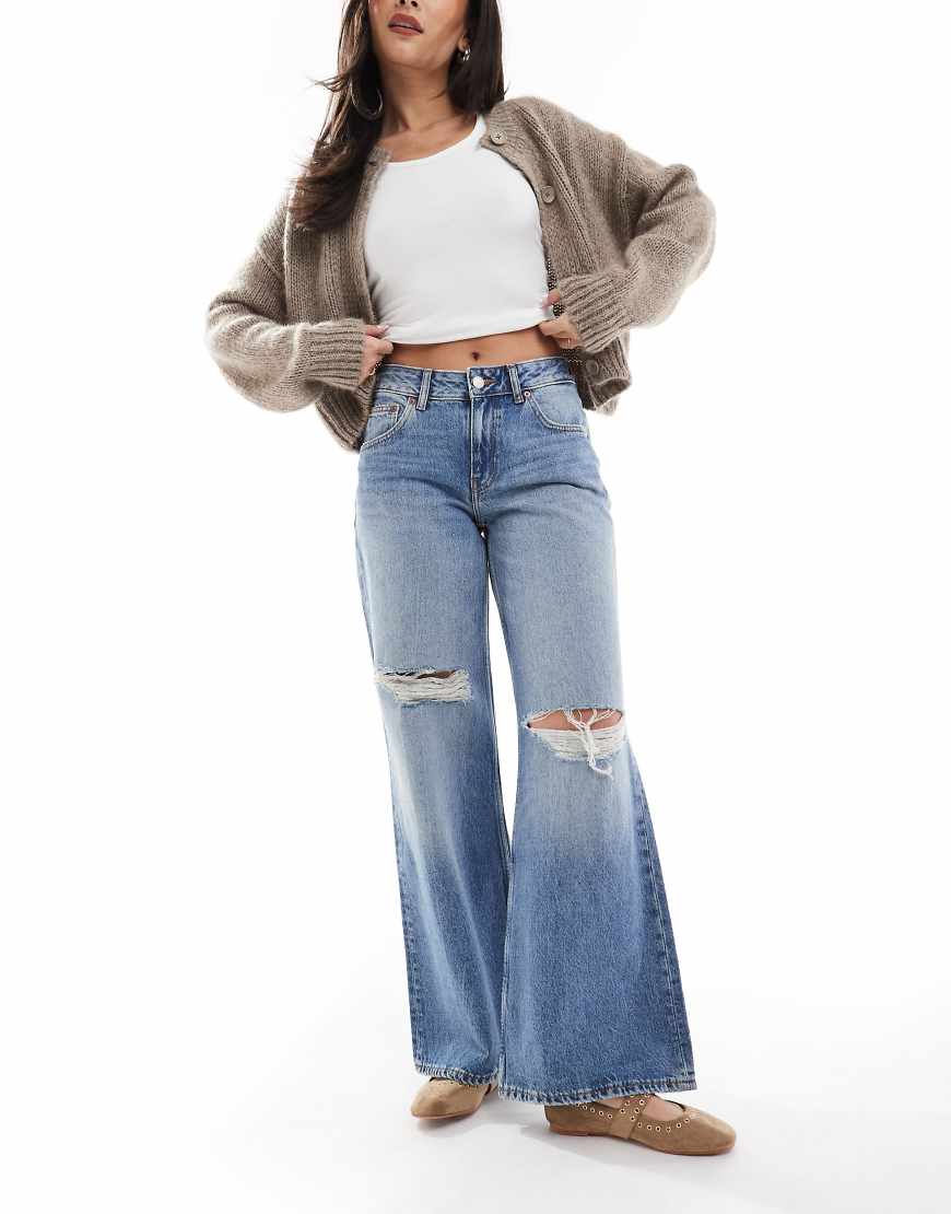 Dr Denim Rhue low rise wide leg flare jeans with rips in stream sky fade wash-Blue