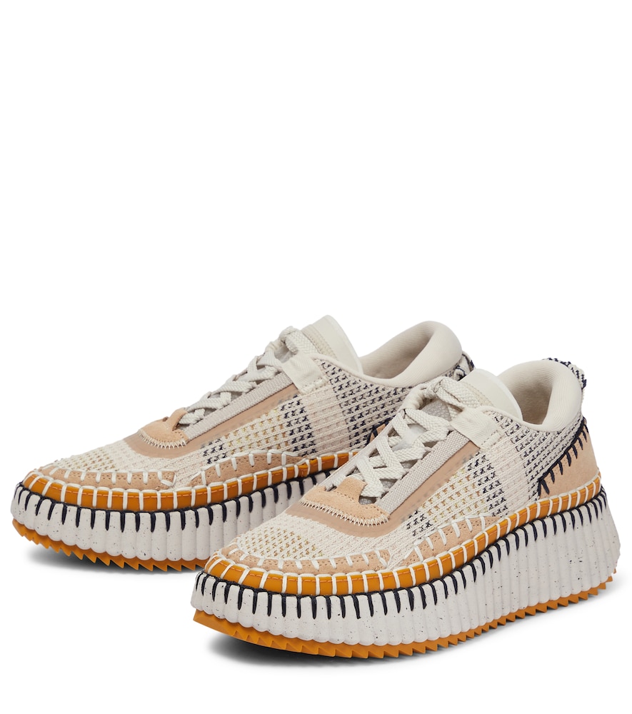 Nama sneakers