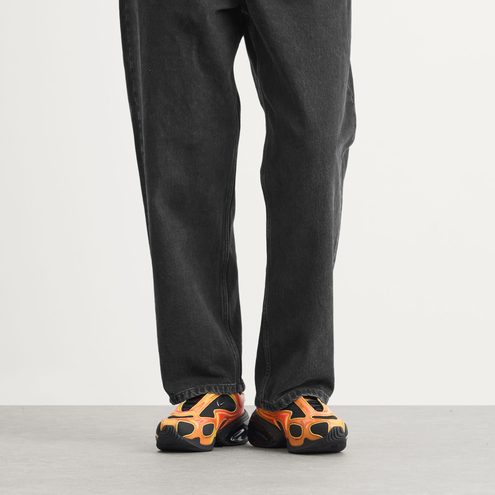 Women s Air Max Muse Sneakers Black / Bright Crimson
