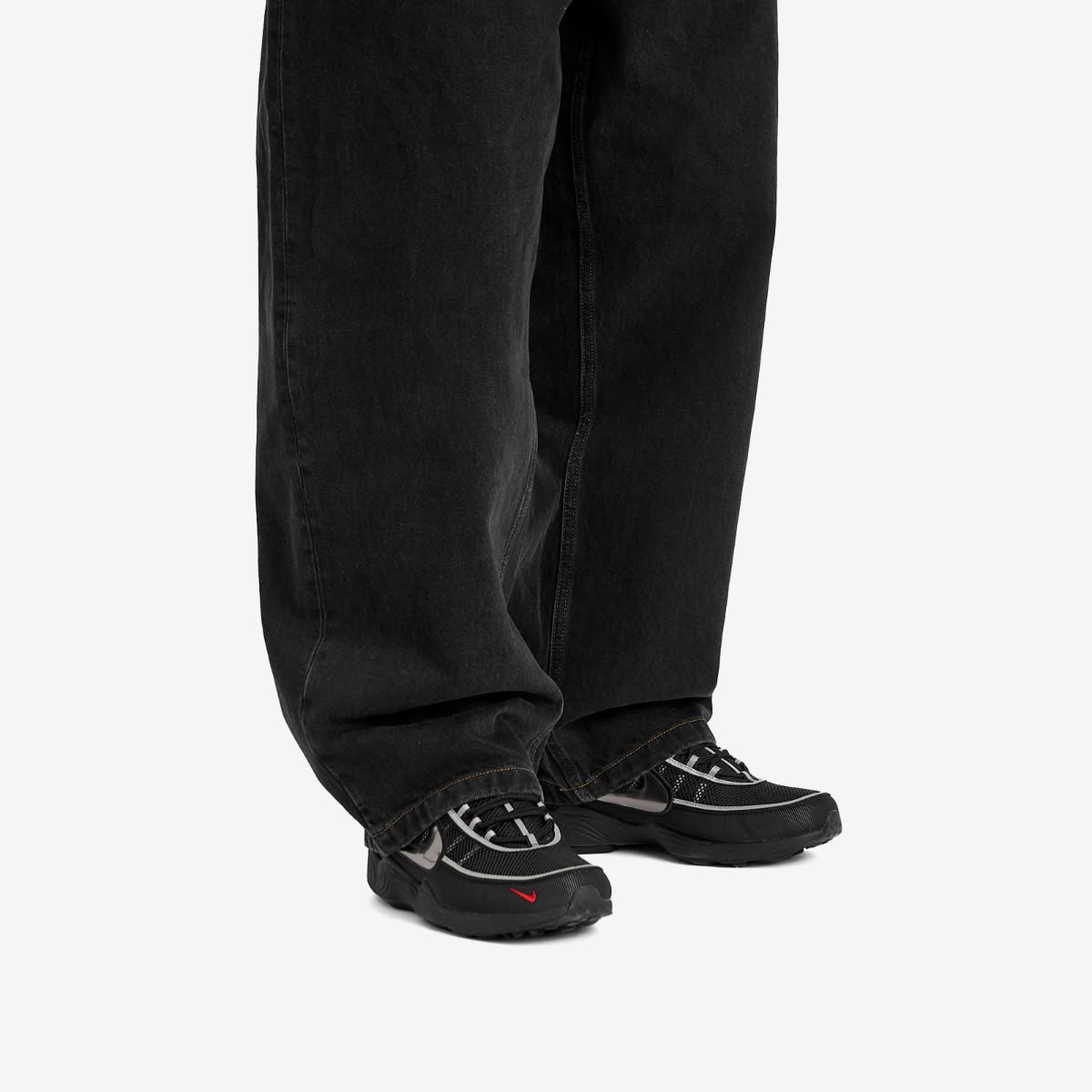 Air Zoom Spiridon SP Sneaker in Black/Silver/Red