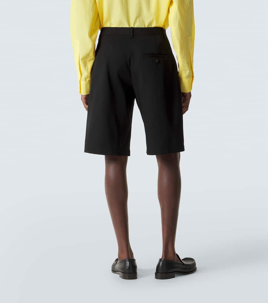 Camargue virgin wool Bermuda shorts