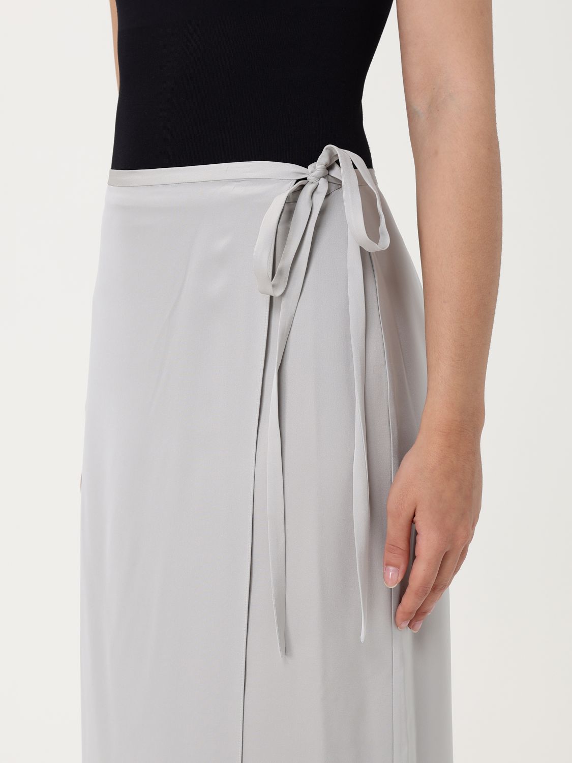 Skirt THEORY Woman color Silver