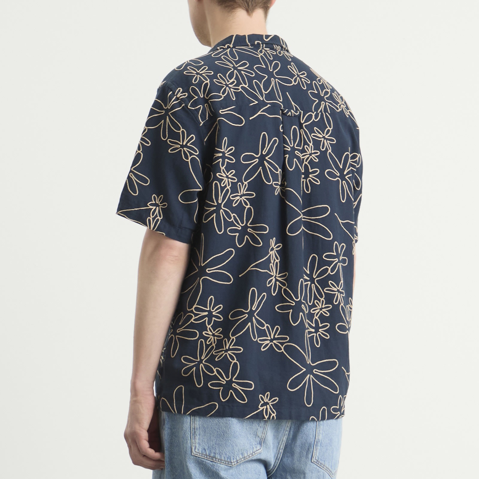Men's Peer Embroidery Regular Fit Ss Shirt in Navy