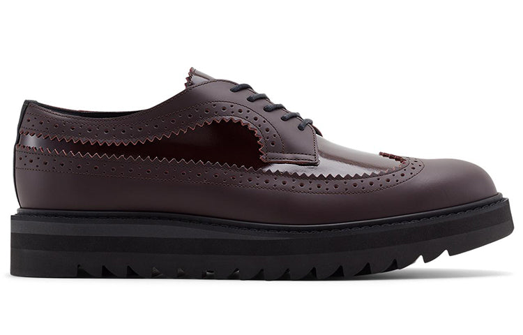 Brogue 'Burgundy'