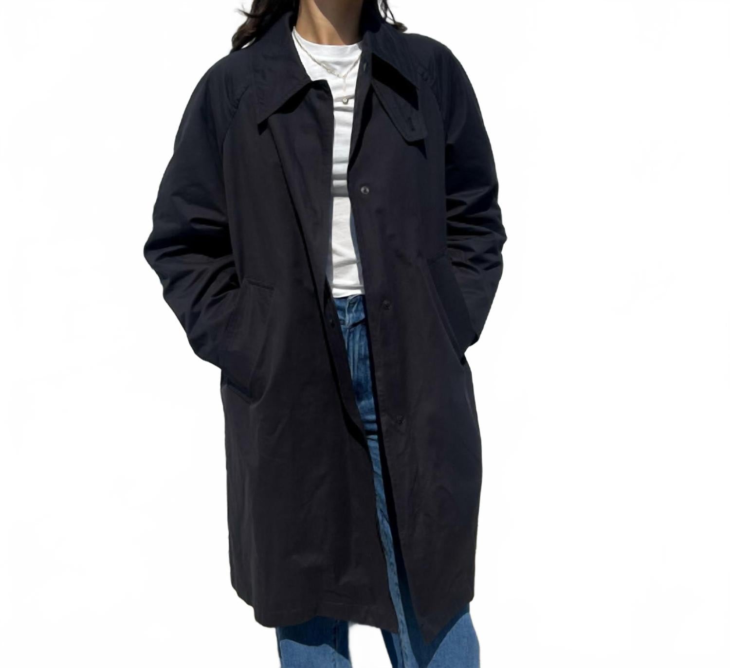 Terme Trench Coat In Black