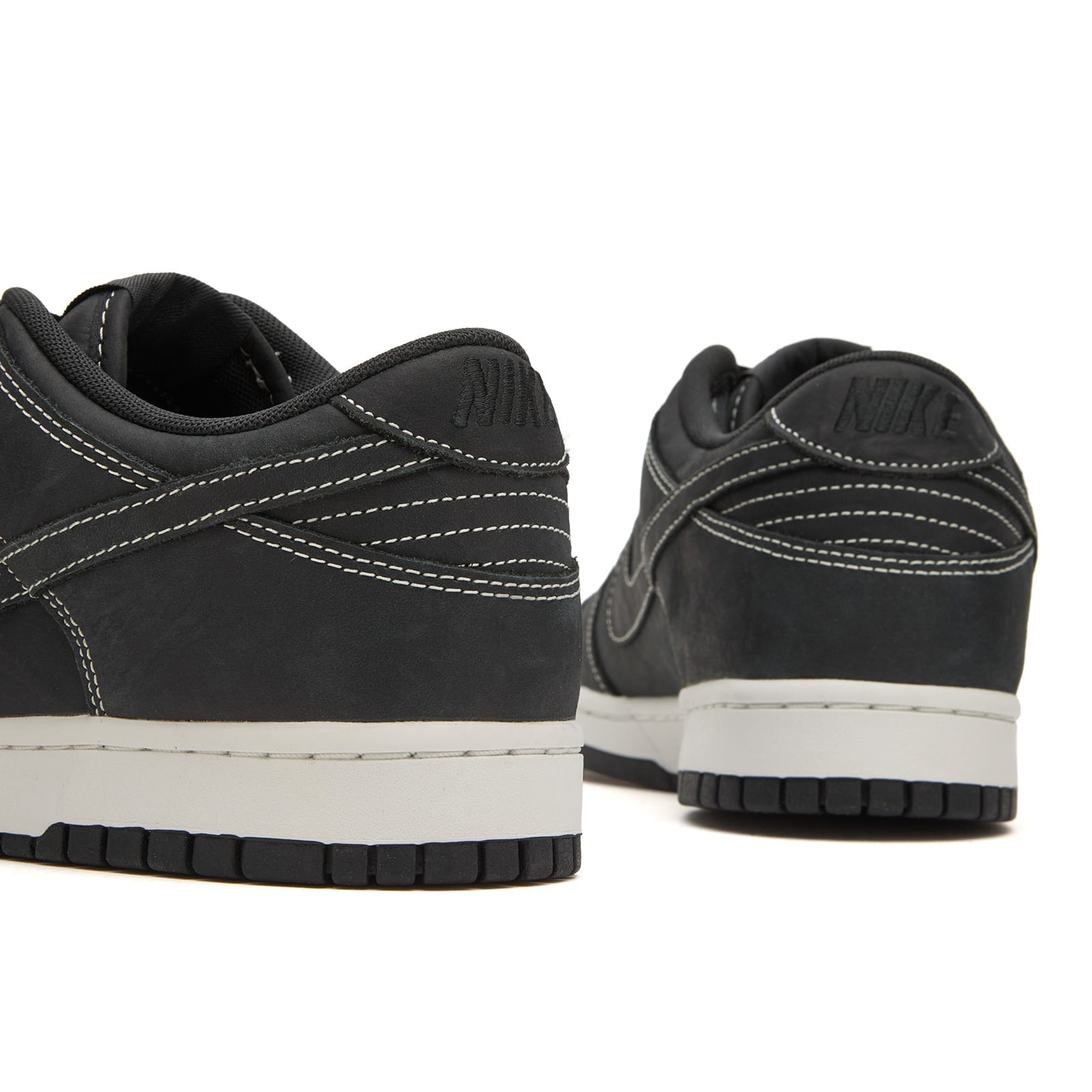 Dunk Low QS Sneaker Off Noir/Summit White