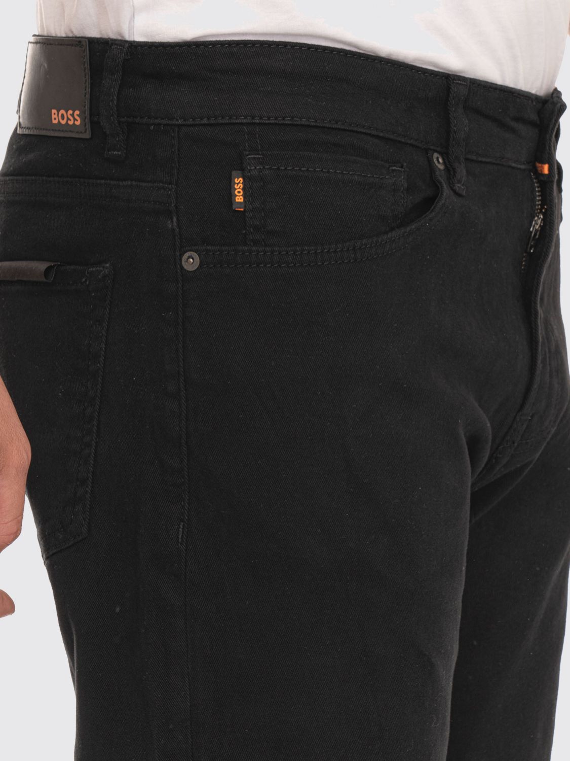 High-rise straight-leg jeans - Black