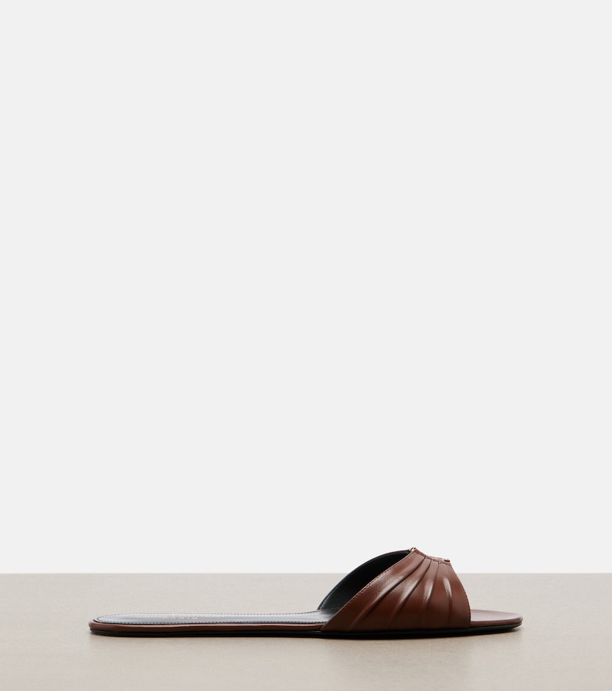 Babylone leather slides