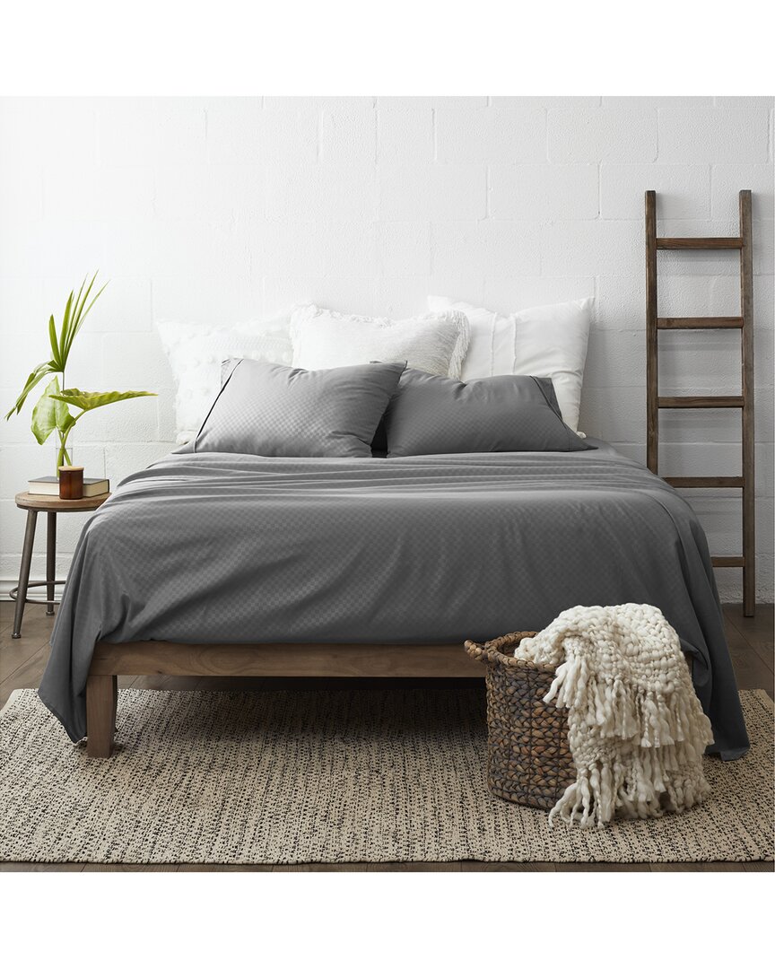 Premium Checkered Embossed 4Pc Bed Sheet Set