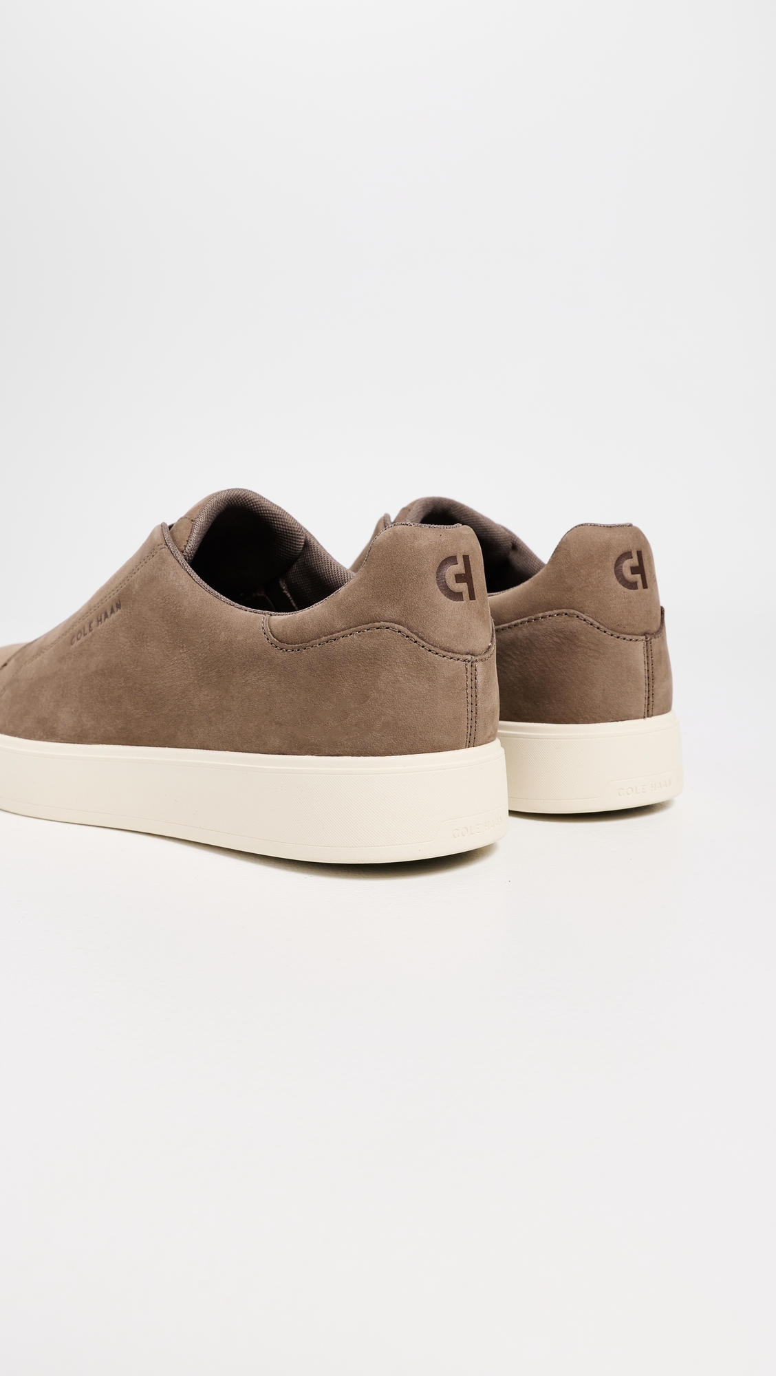 GrandPro Luxe Slip-On Sneakers Ch Truffle Nubuck/Ivory