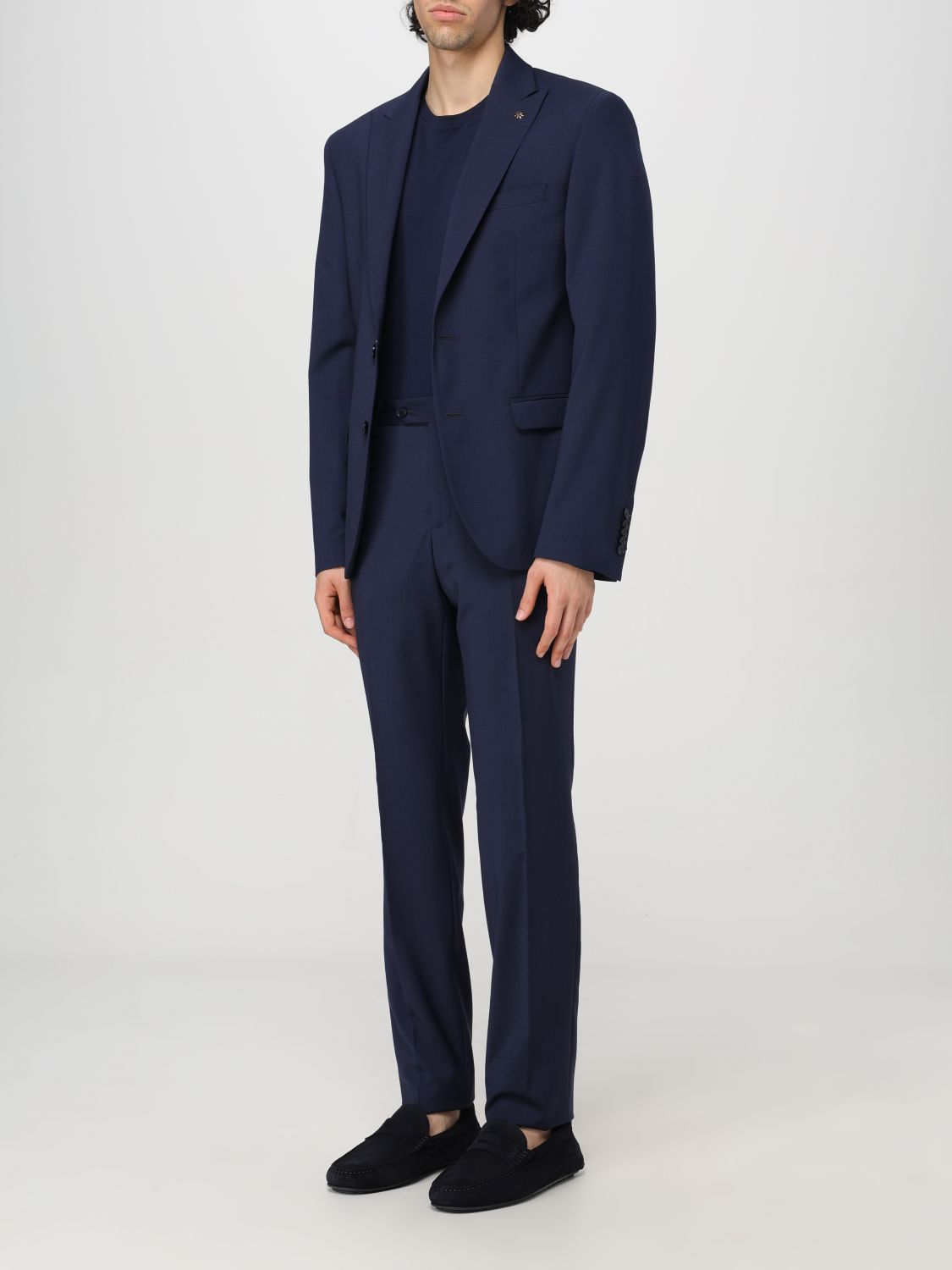 Suit Men color Blue