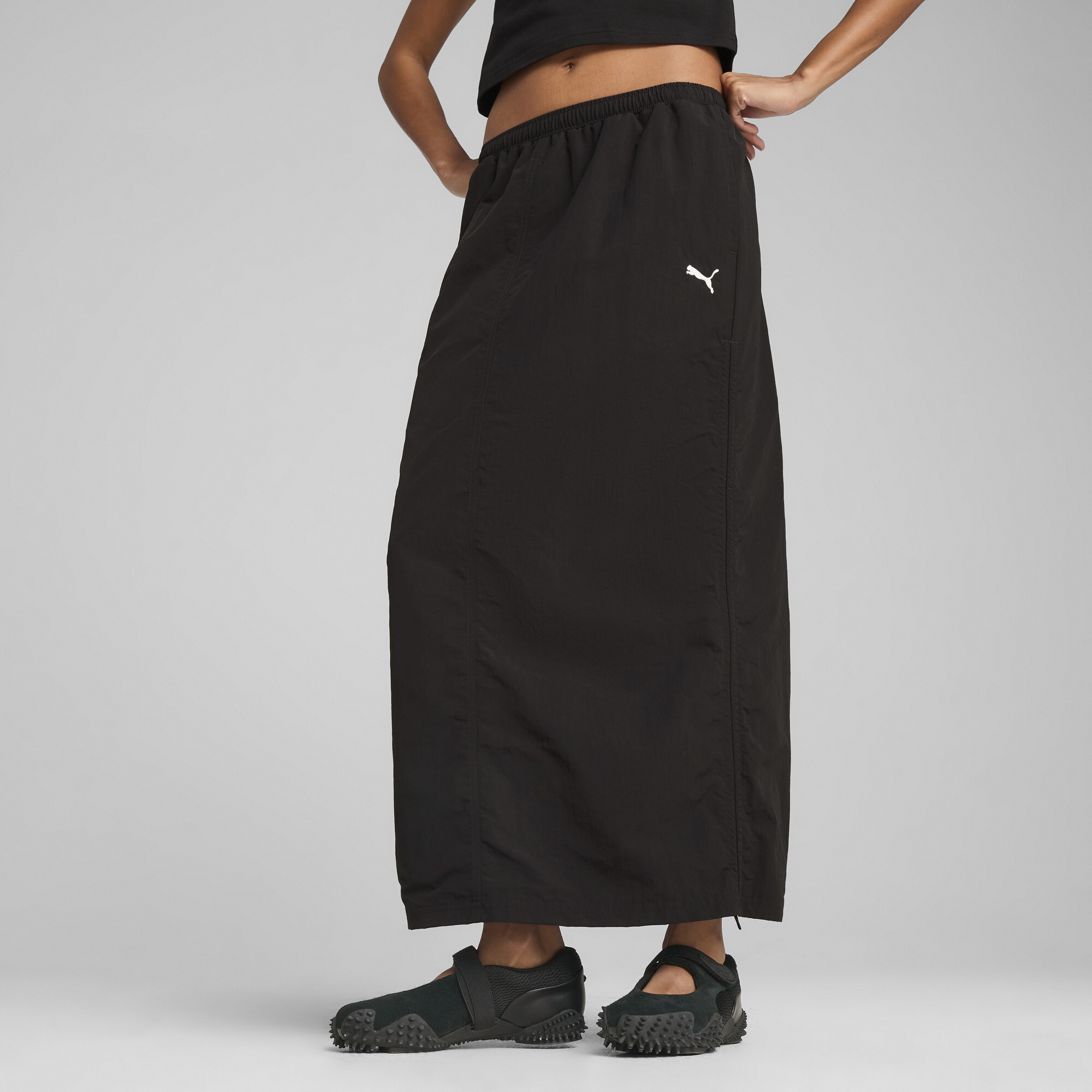 PUMA Wardrobe Essentials Women's Woven Maxi Skirt in Black