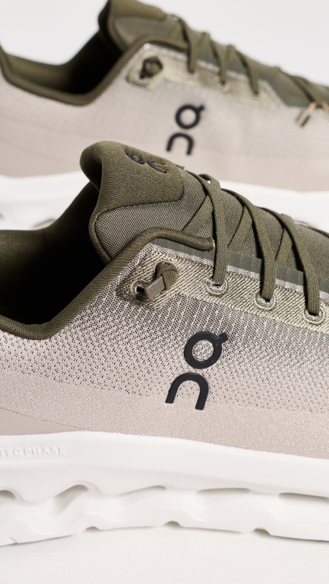 Cloudtilt Sneakers Olive/Desert