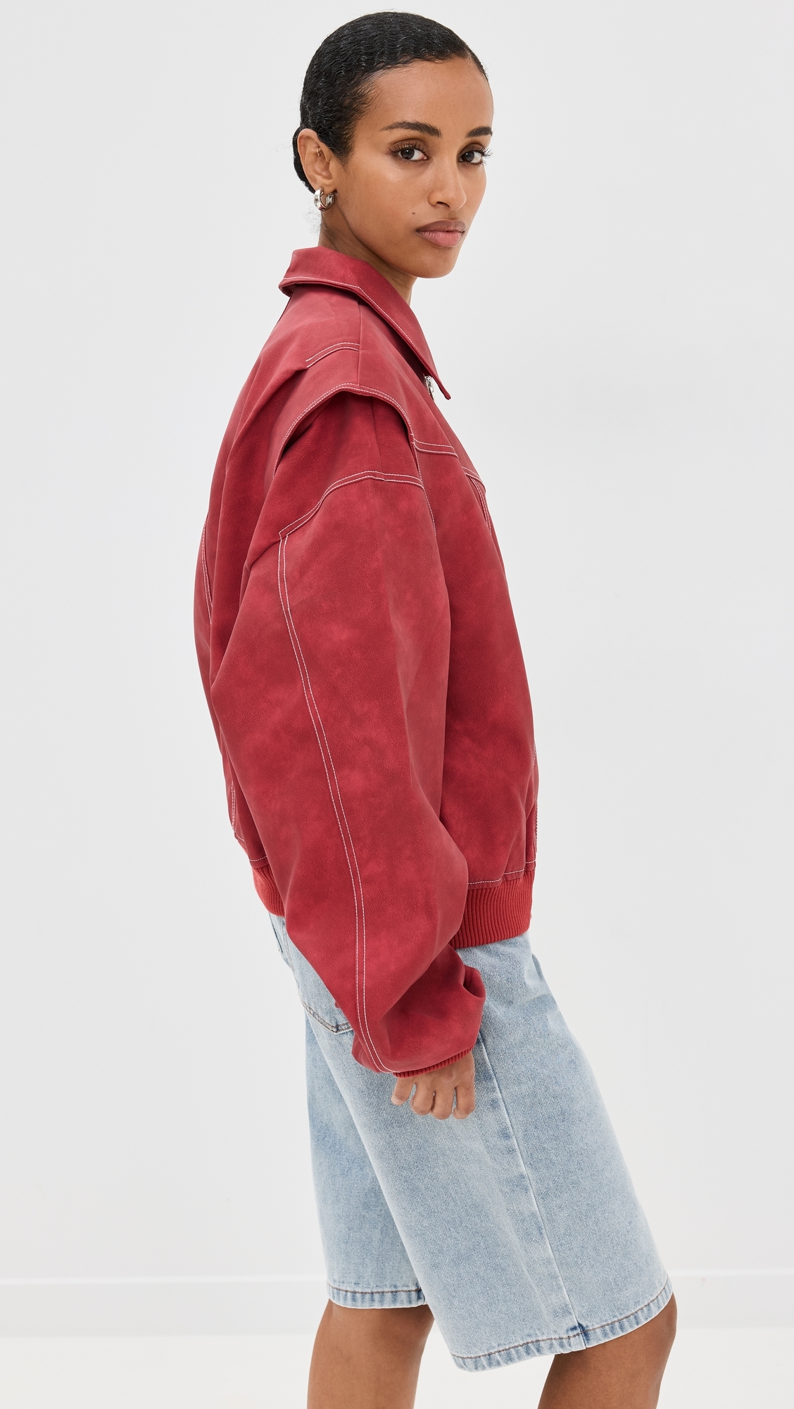 Vista Bomber Crimson