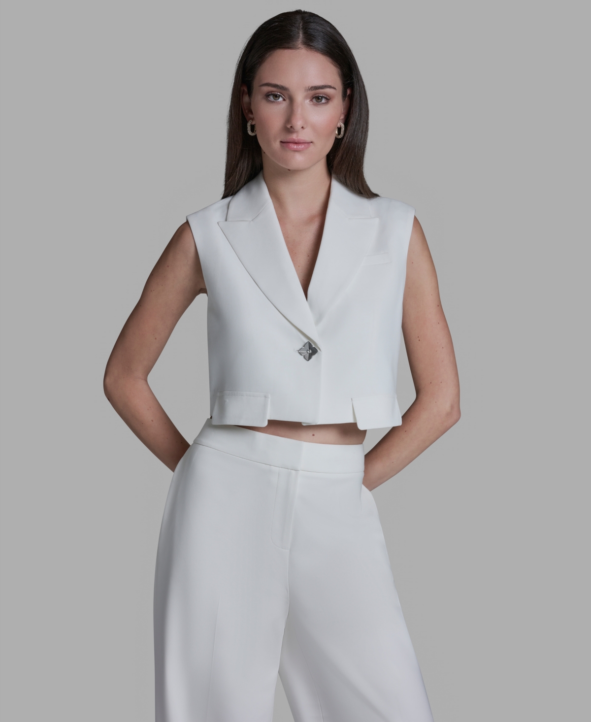 Women's One-Button Cropped Vest - Whisper White