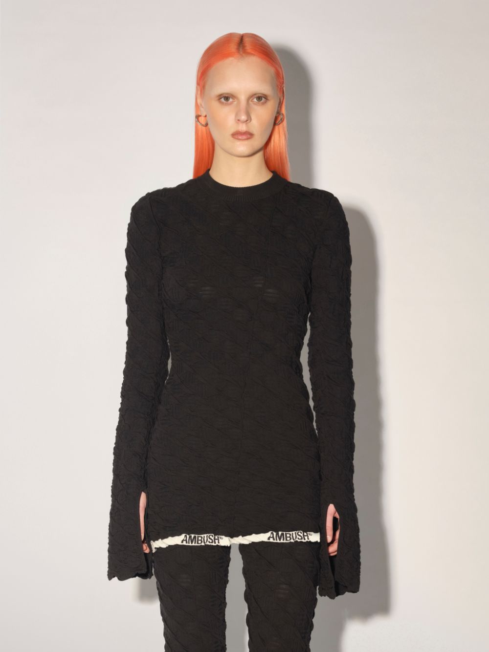 Textured logo-hem knit jumper