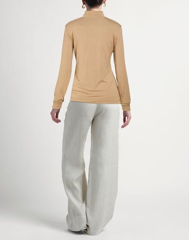 Woman T