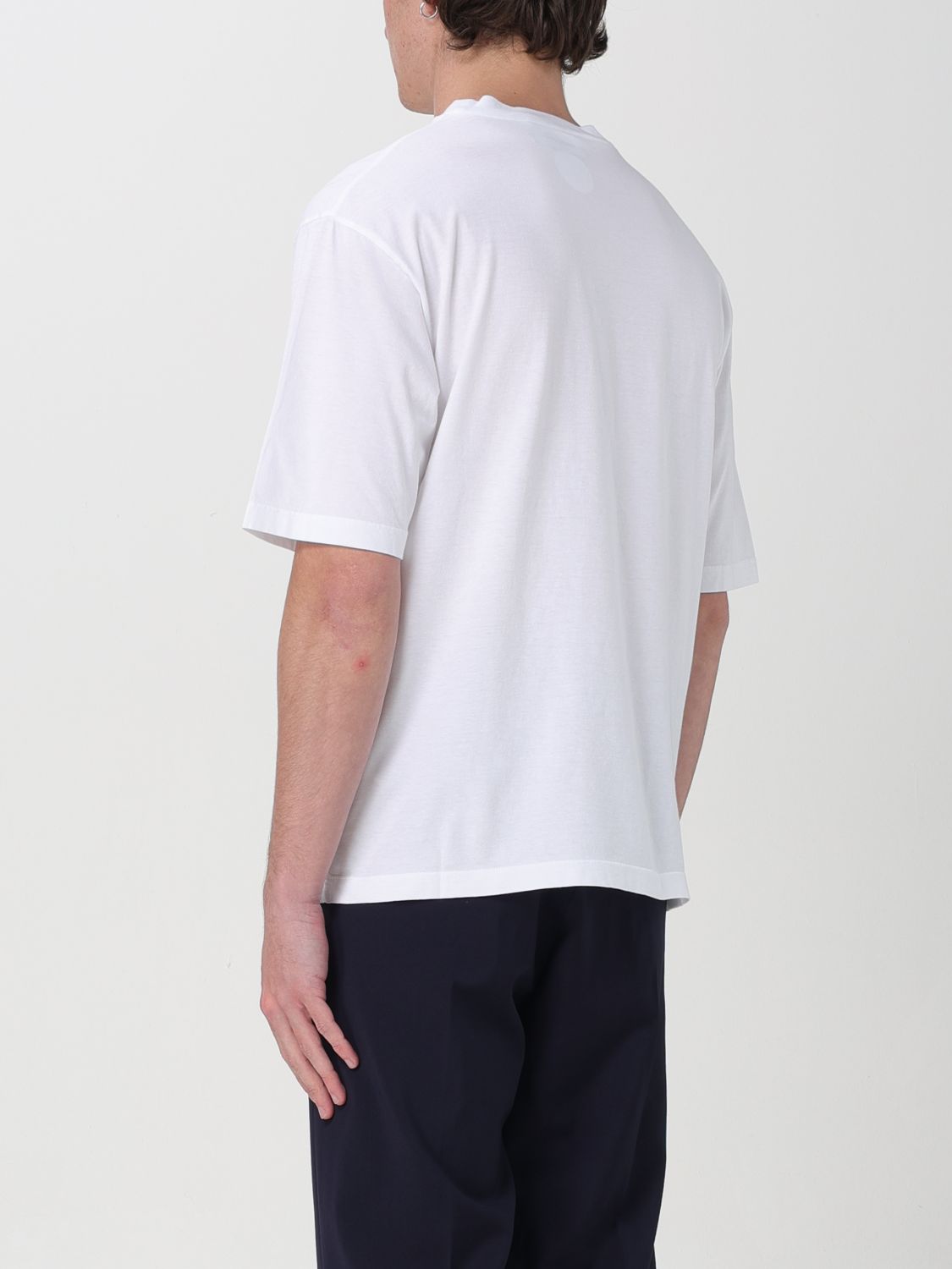 T-Shirt Men color White