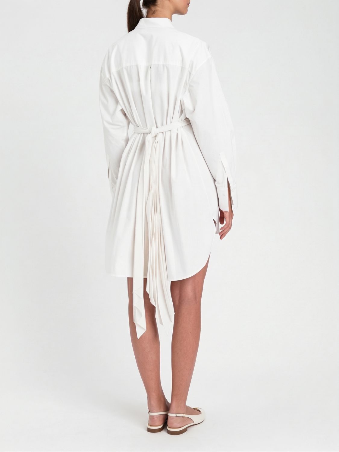 Dress Woman color White