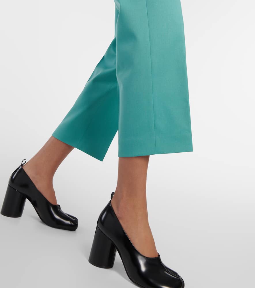 Pleated pants