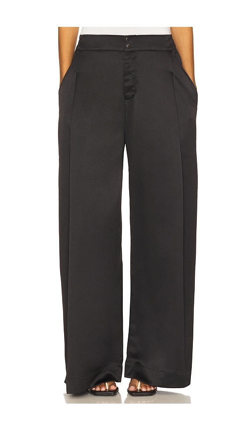 Heroine Sport Clair Pant in Black.  XL. Also in L, M