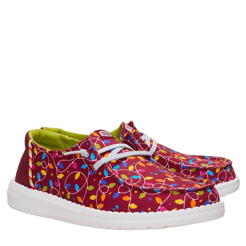 Women's Wendy Holiday Lights Slip On Shoes (Rumba Red)