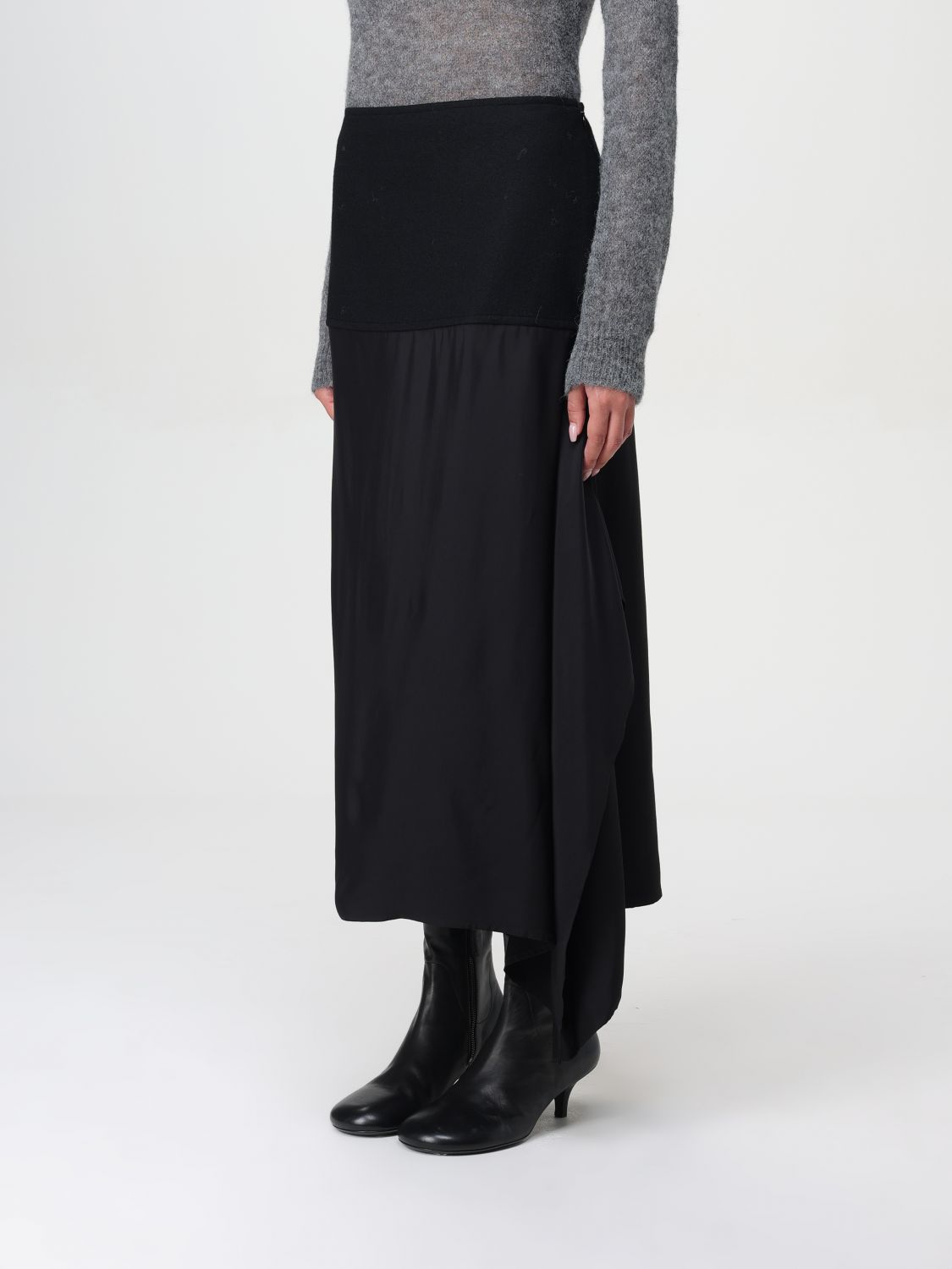 Skirt Woman color Black