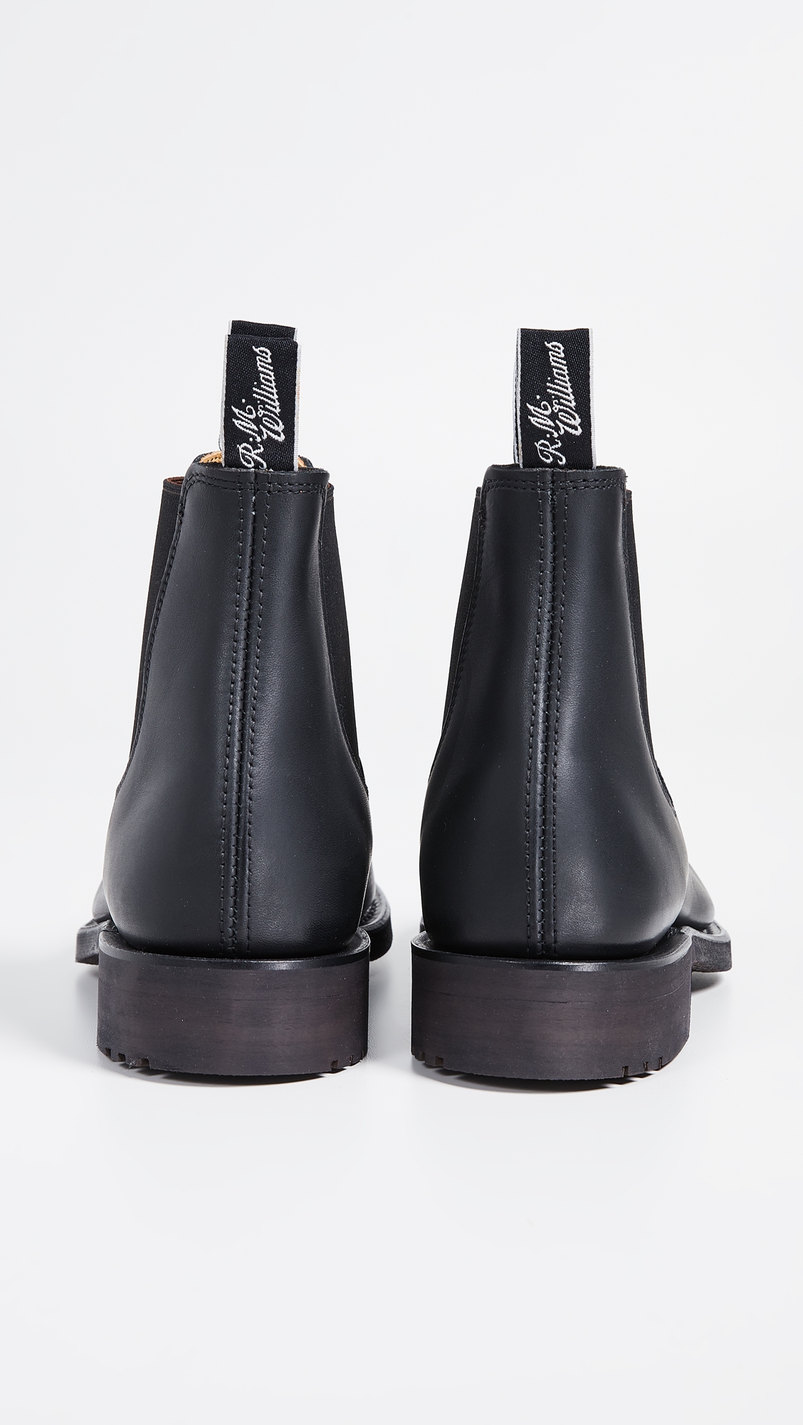 R. M. Williams Gardner Leather Chelsea Boots Black