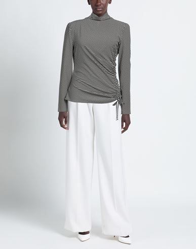 Woman Top Black