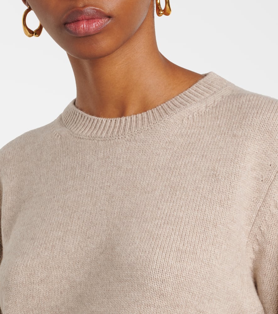 Wool and cashmere sweater