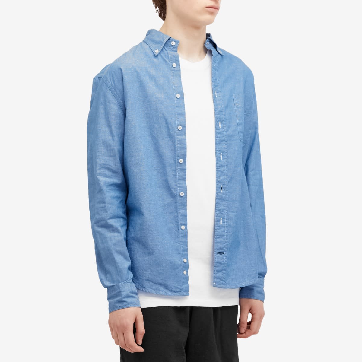 Men's Button Down Chambray Shirt in Blue