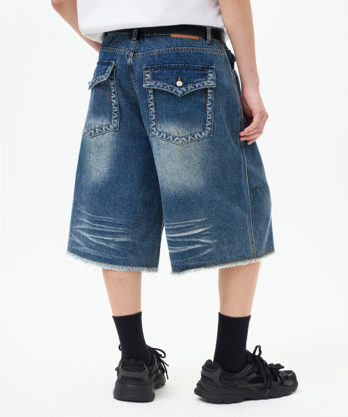Rain Slub Two-tuck Bermuda Denim Shorts_INDIGO