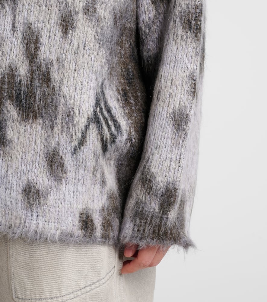 Leopard-print jacquard sweater