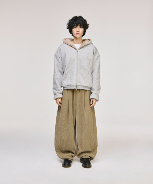 Curved Corduroy Banding Pants