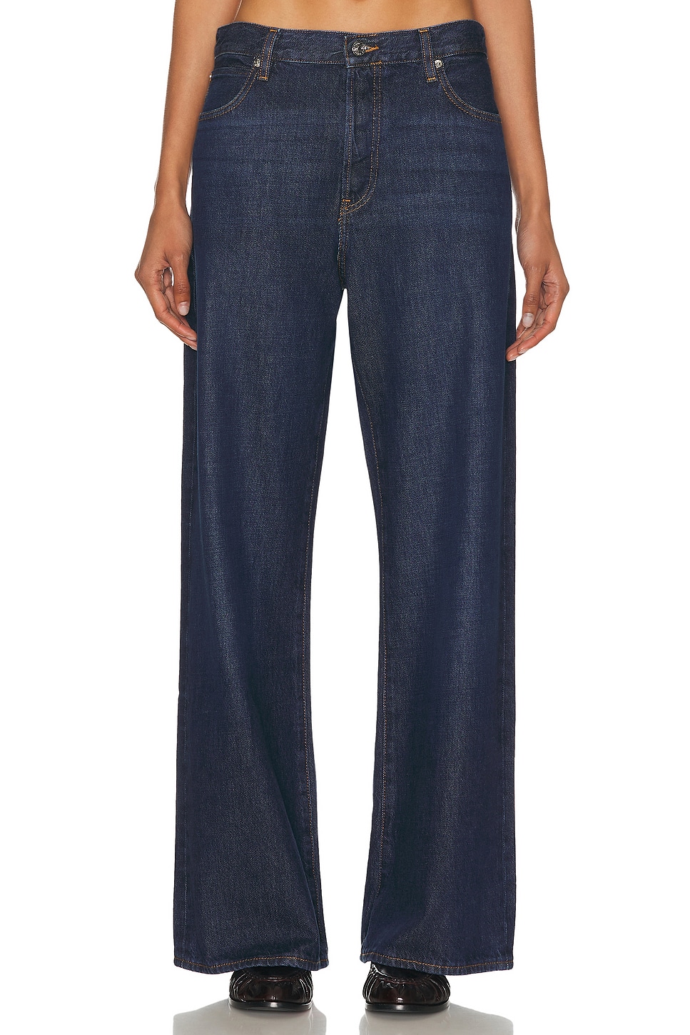 FRAME The Loose Jeans in Blue. -  33 also in 23, 24, 25, 26, 27, 28, 29, 30, 31