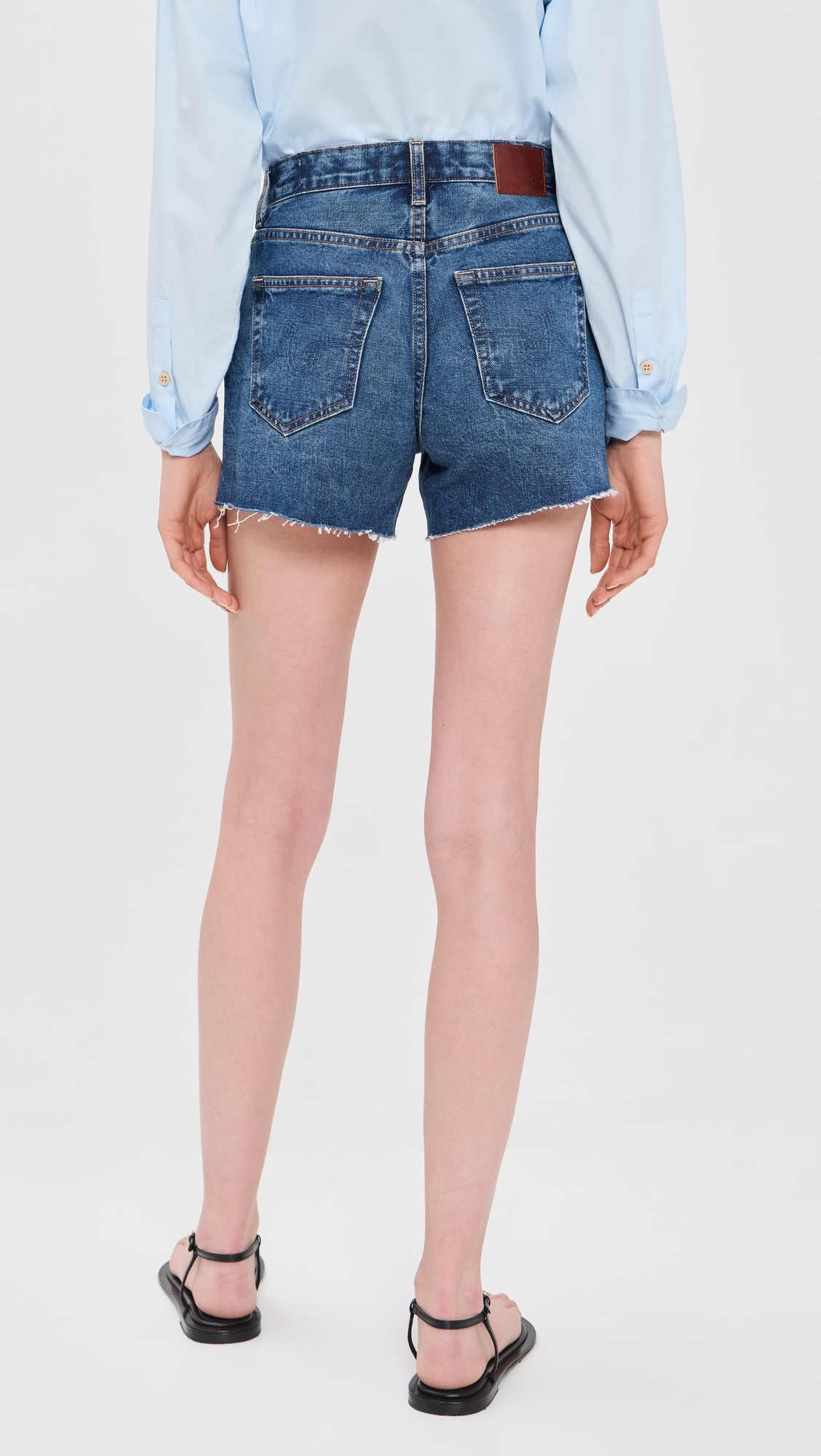 Halle Shorts 11 Years Enrich