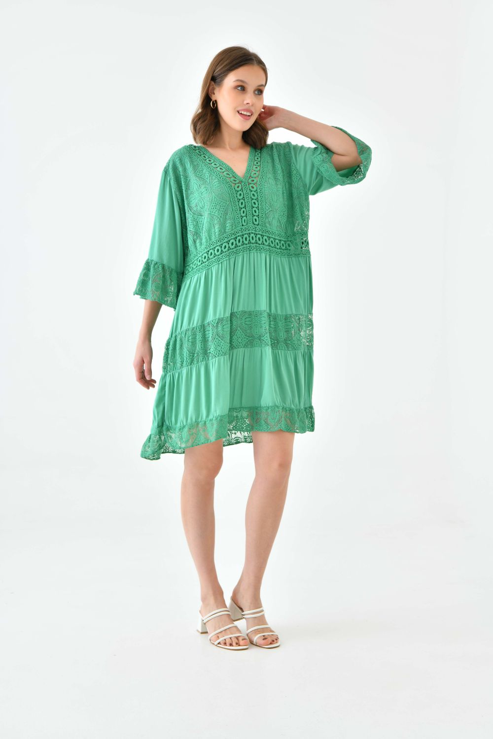 Oversized 3/4 Sleeves Lace Detailed V Neck Mini Dress