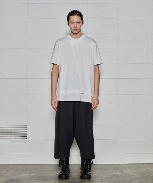 Diagonal Layered Loose Crewneck T-Shirt